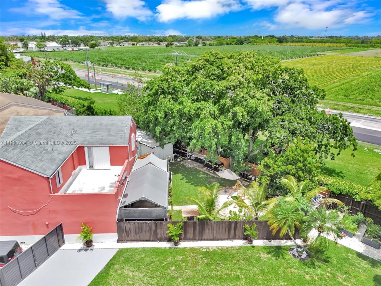 11953 SW 268th Ter, Miami, FL 33032 Photo