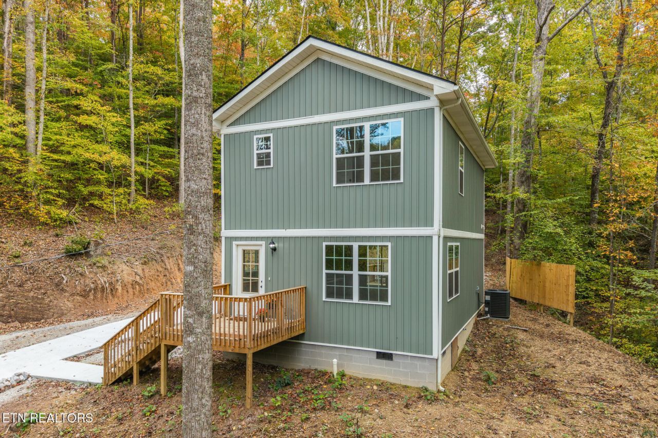 170 Lone Mountain Rd, Andersonville, TN 37705 Main Photo