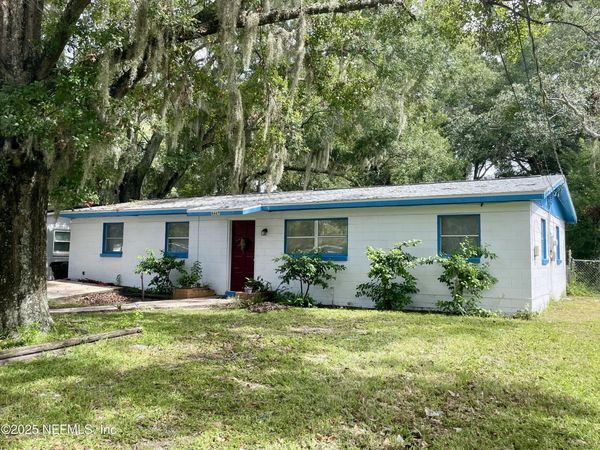 4447 W MELVIN Circle W, Jacksonville, FL 32210