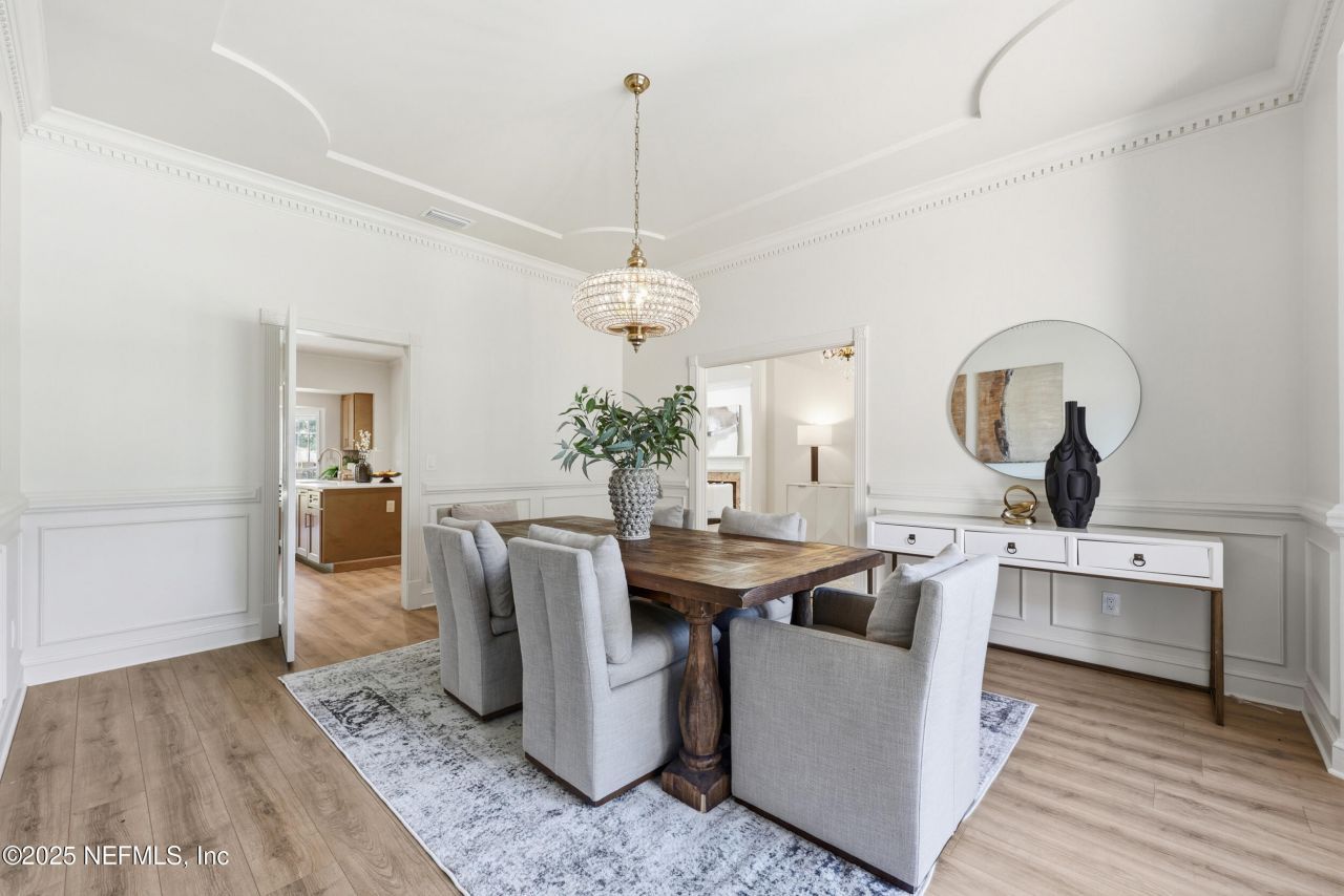 8127 Middle Fork Lane, Jacksonville, FL 32256 Photo