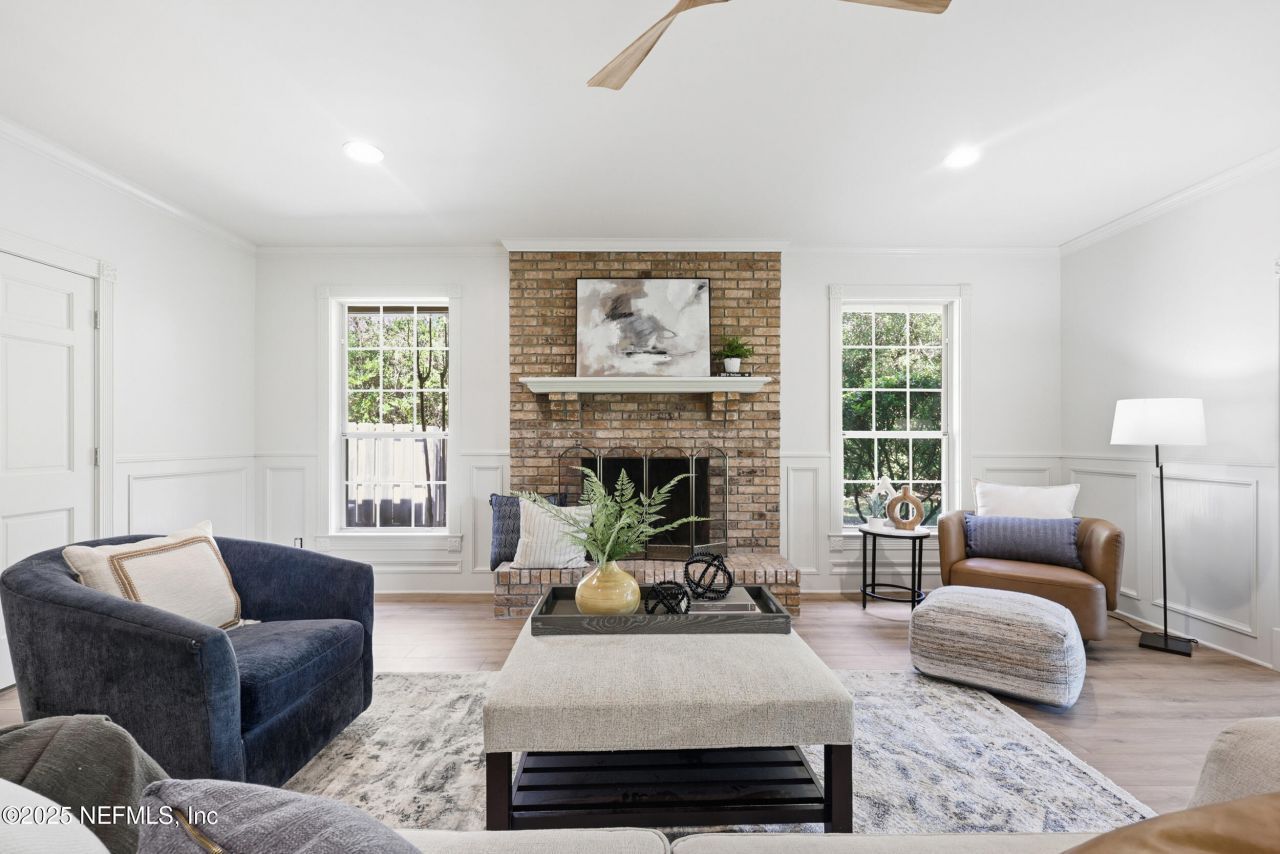 8127 Middle Fork Lane, Jacksonville, FL 32256 Photo