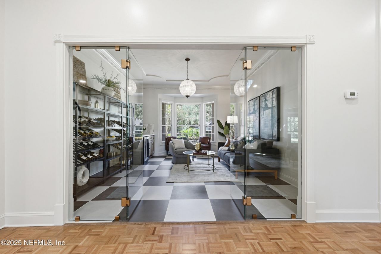 8127 Middle Fork Lane, Jacksonville, FL 32256 Photo