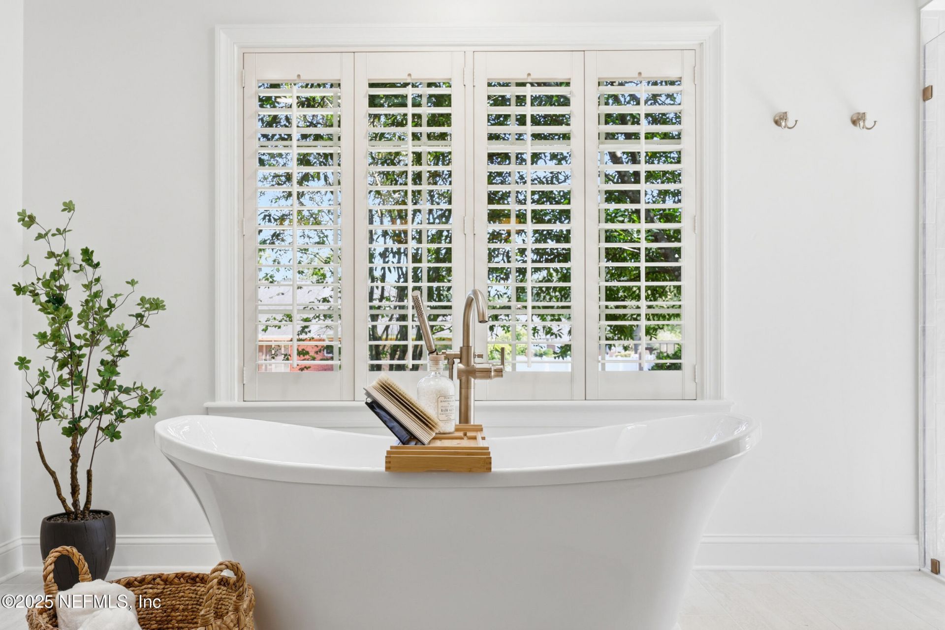 8127 Middle Fork Lane, Jacksonville, FL 32256 Photo