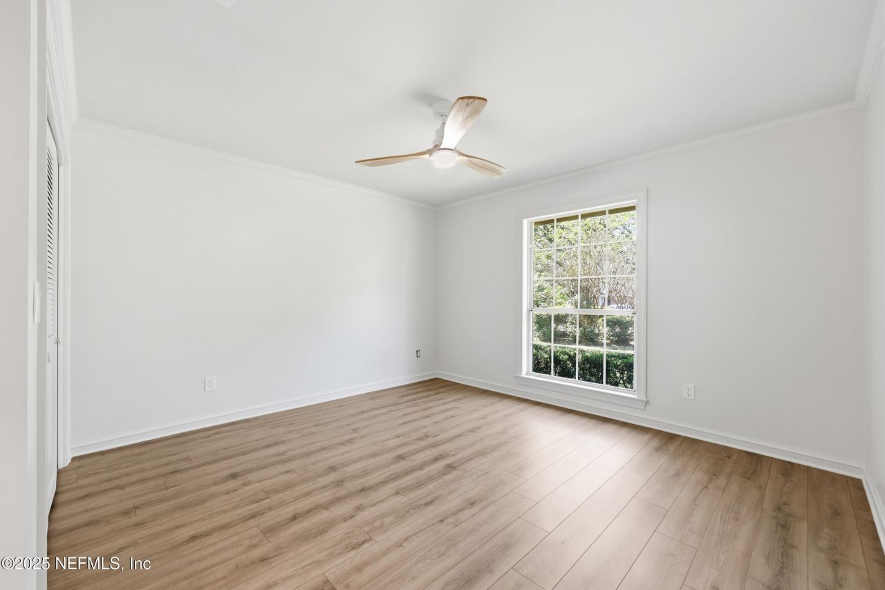 8127 Middle Fork Lane, Jacksonville, FL 32256 Photo