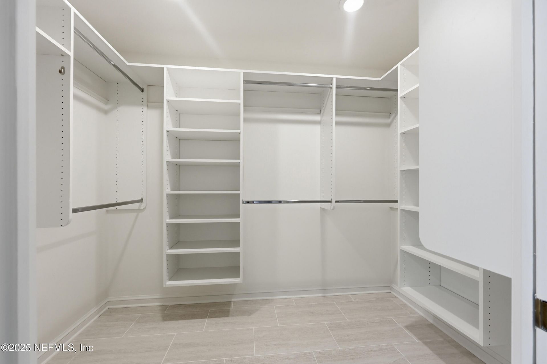 8127 Middle Fork Lane, Jacksonville, FL 32256 Photo