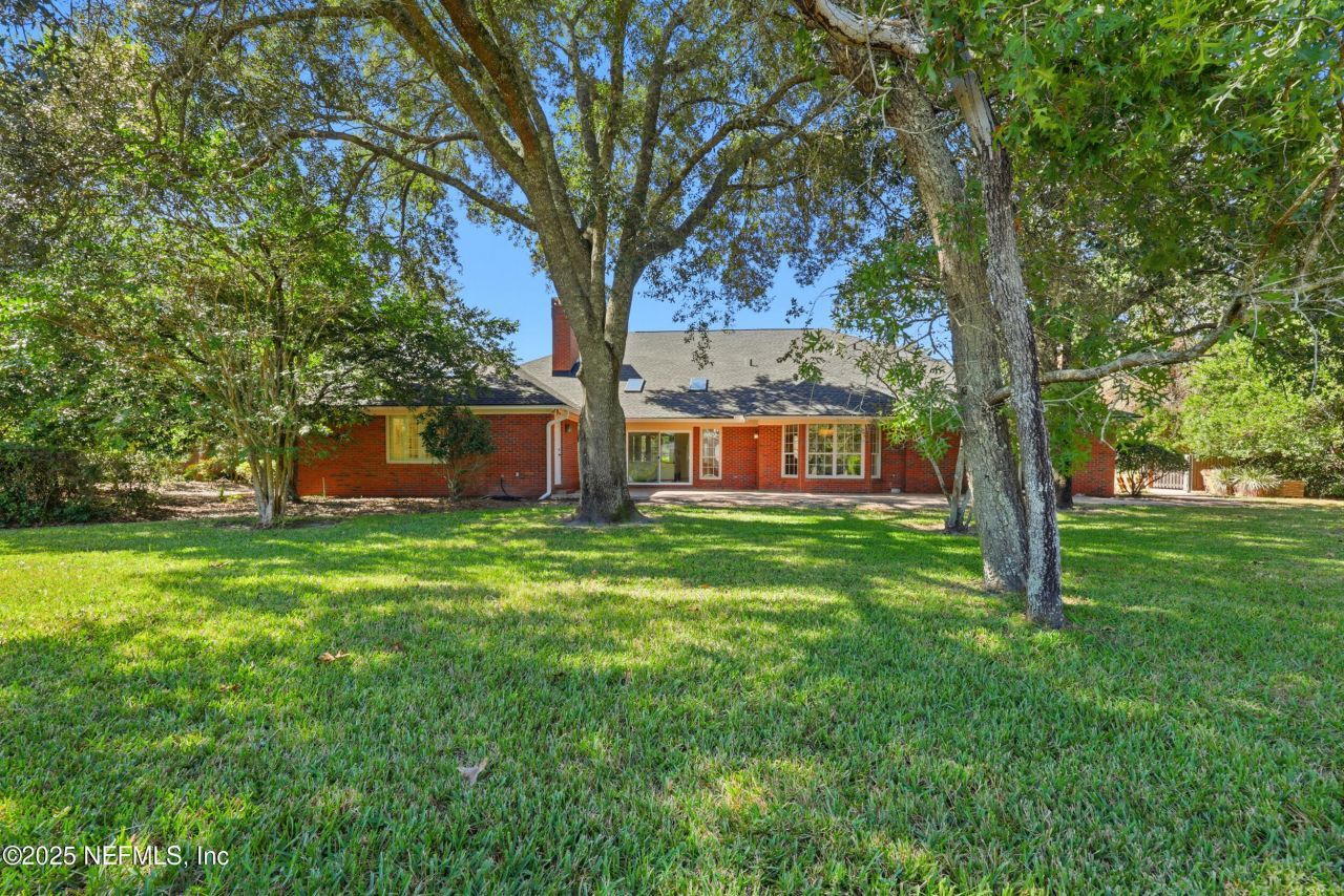 8127 Middle Fork Lane, Jacksonville, FL 32256 Photo