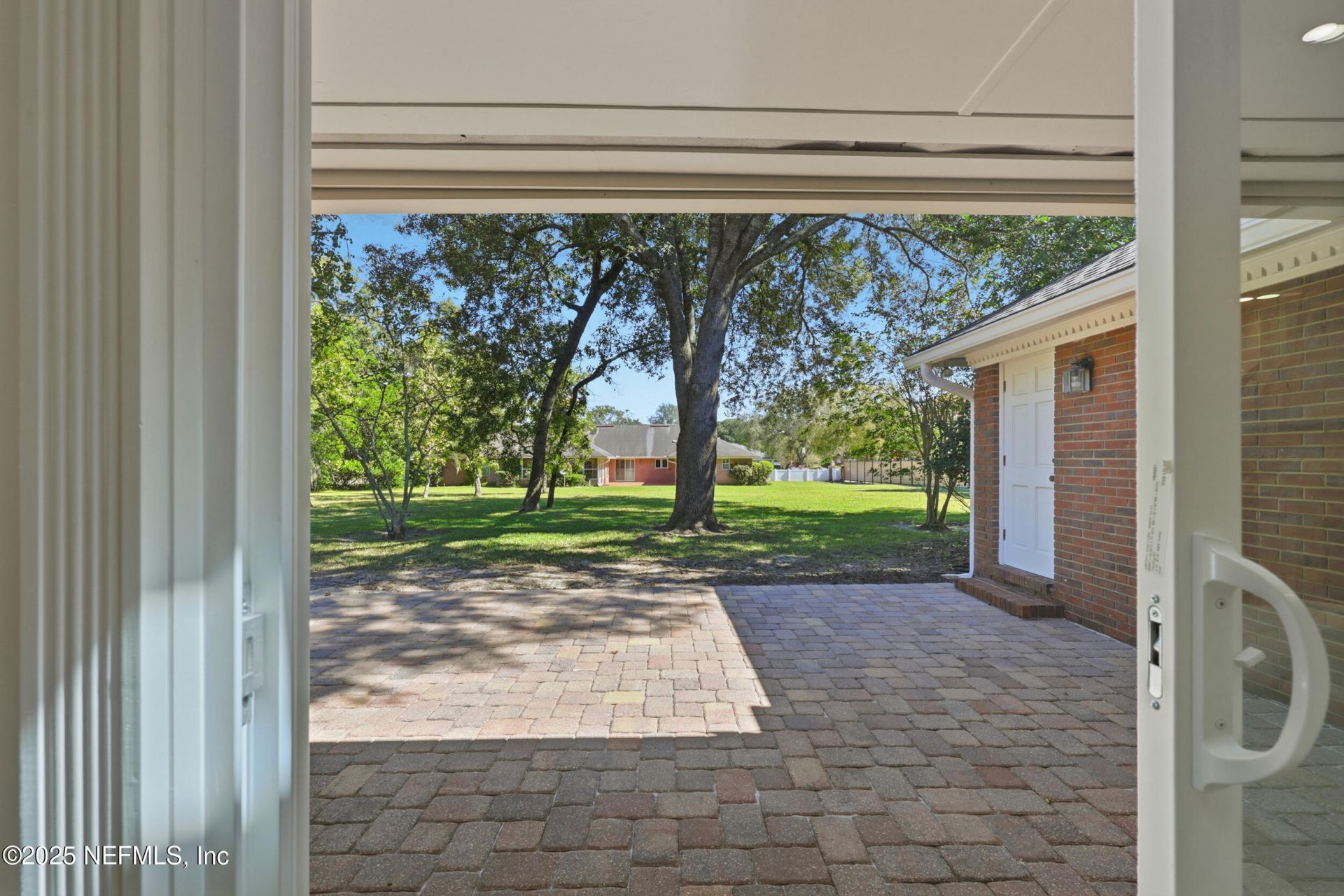 8127 Middle Fork Lane, Jacksonville, FL 32256 Photo