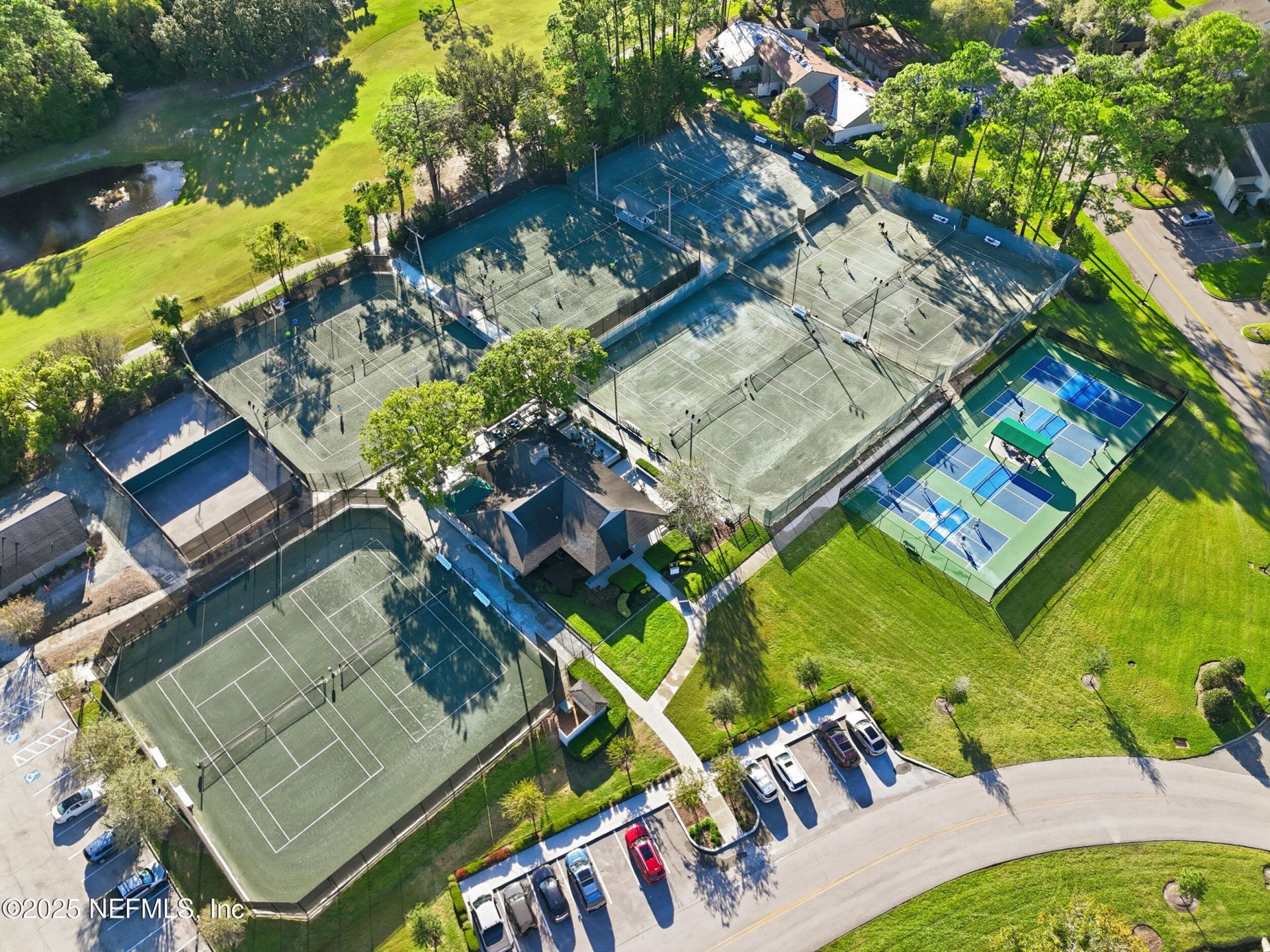 8127 Middle Fork Lane, Jacksonville, FL 32256 Photo