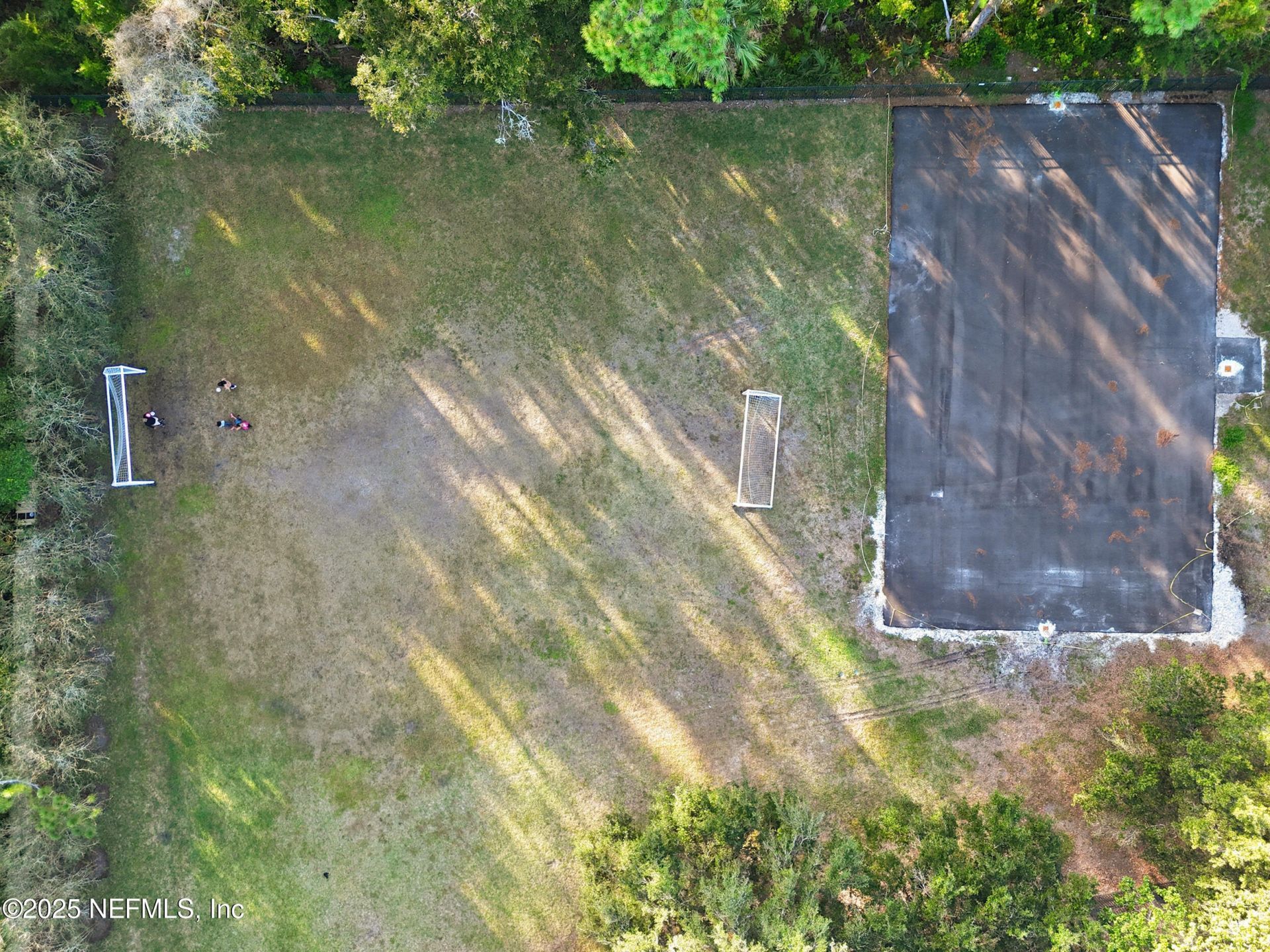 8127 Middle Fork Lane, Jacksonville, FL 32256 Photo