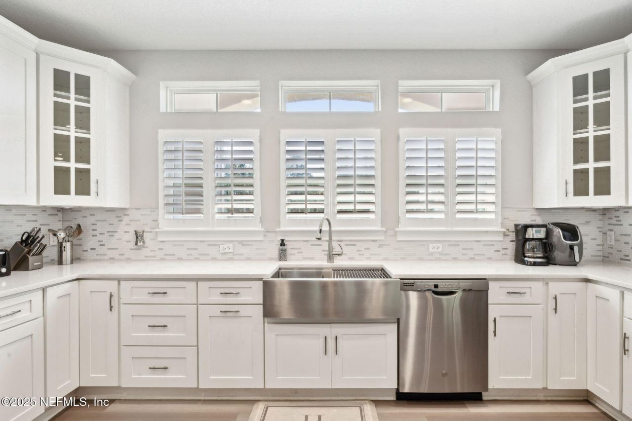 9818 Kings Crossing Drive, Jacksonville, FL 32219 Photo