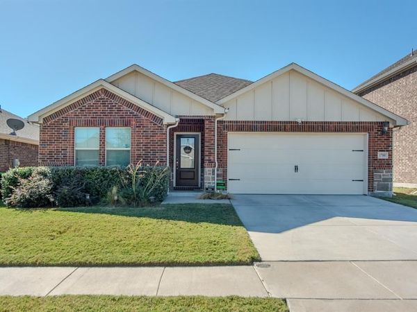 1700 Gold Mine Trail, Aubrey, TX 76227