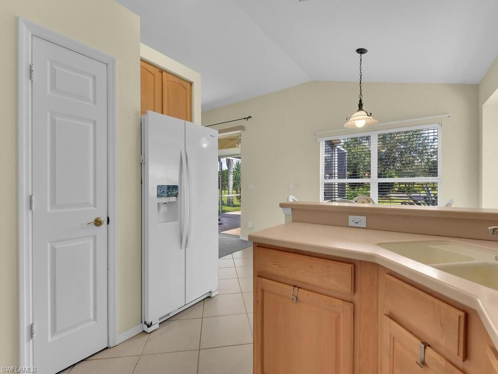 2012 Oxford Ridge Cir, Lehigh Acres, FL 33973 Photo