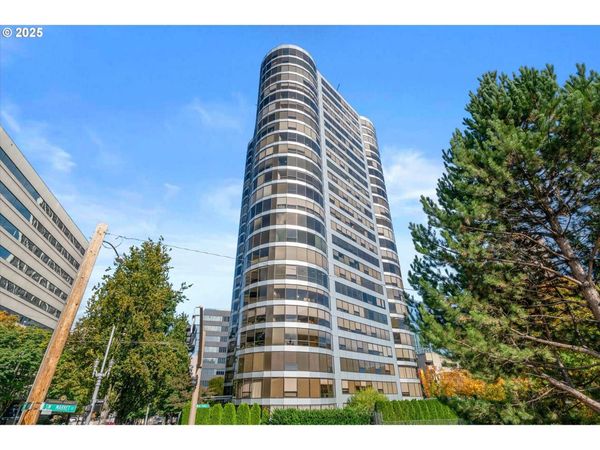 1500 SW 5TH AVE, Unit 802, Portland, OR 97201