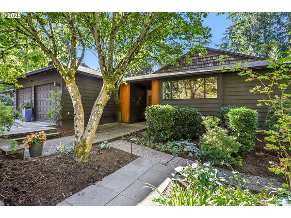 7037 SW Canby LN, Portland, OR 97223