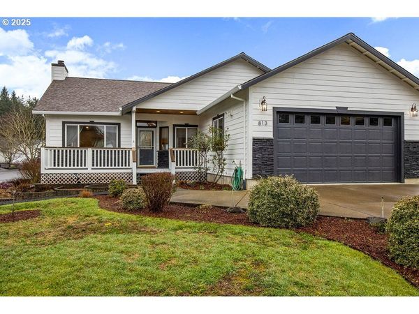 813 HOWARD JORDAN LOOP, Dayton, OR 97114