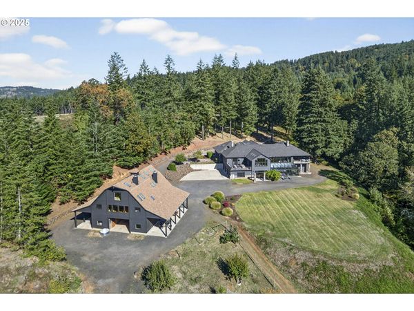 32520 NE CORRAL CREEK RD, Newberg, OR 97132