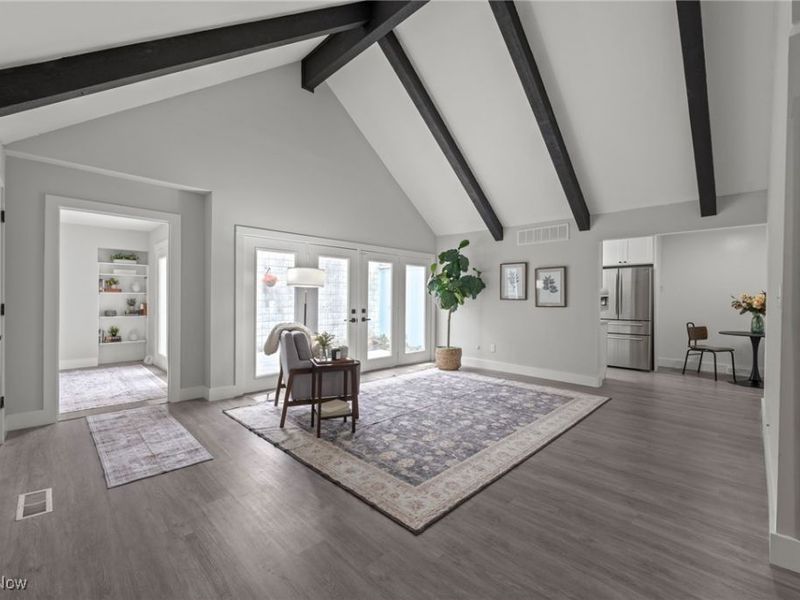 375 Big Bend Circle, Barberton, OH 44203 Photo 10