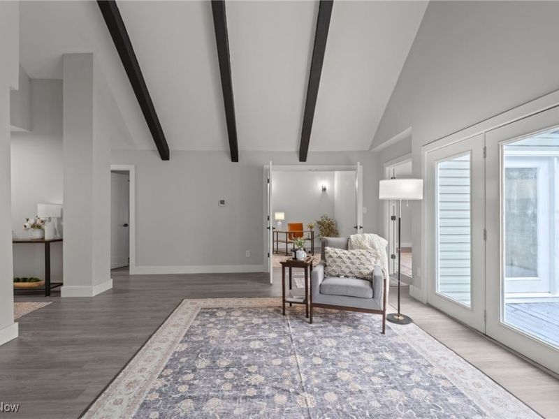 375 Big Bend Circle, Barberton, OH 44203 Photo 11