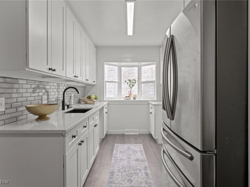 375 Big Bend Circle, Barberton, OH 44203 Photo 13