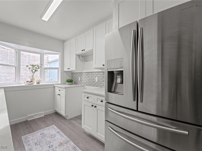 375 Big Bend Circle, Barberton, OH 44203 Photo 17