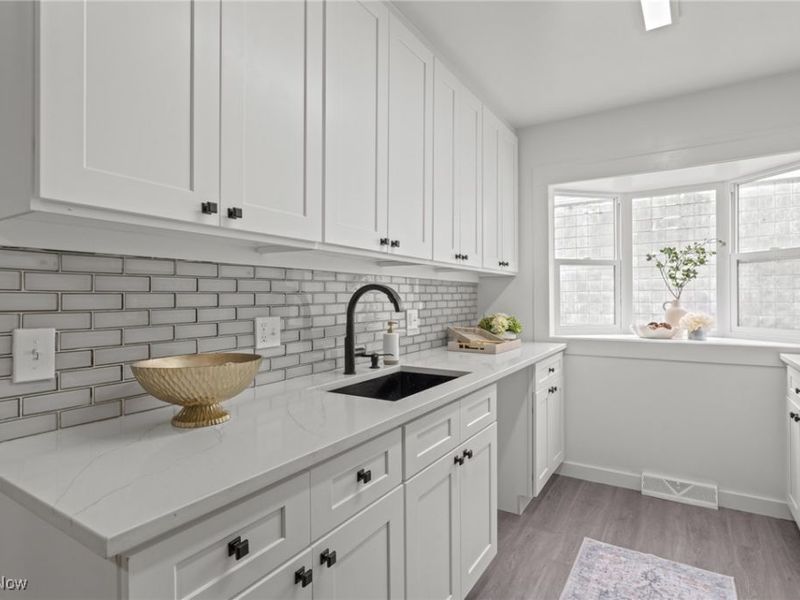 375 Big Bend Circle, Barberton, OH 44203 Photo 18