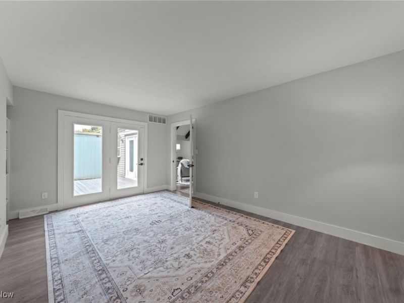 375 Big Bend Circle, Barberton, OH 44203 Photo 25