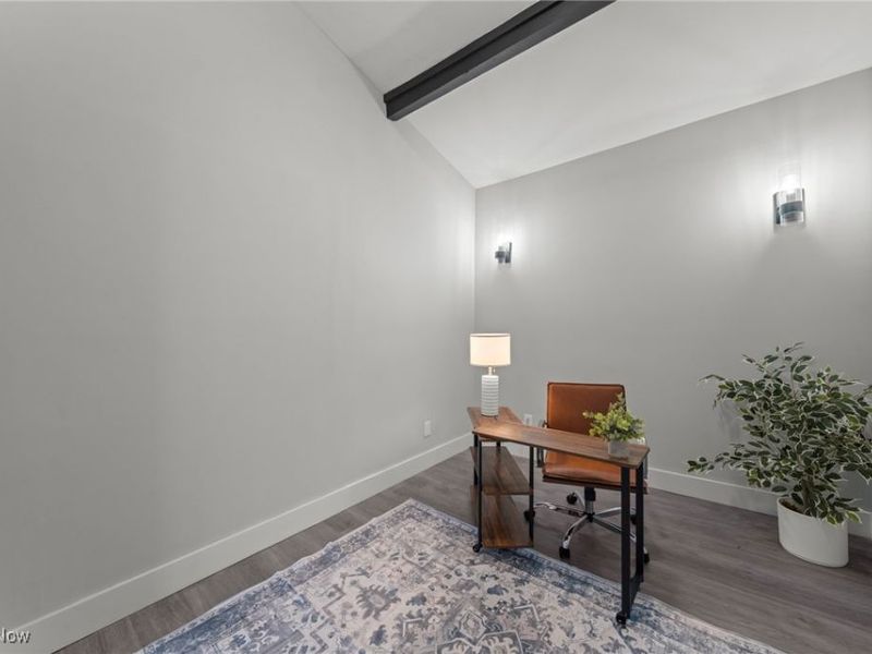 375 Big Bend Circle, Barberton, OH 44203 Photo 32