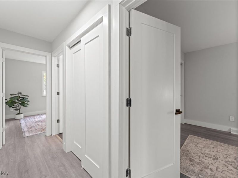 375 Big Bend Circle, Barberton, OH 44203 Photo 35