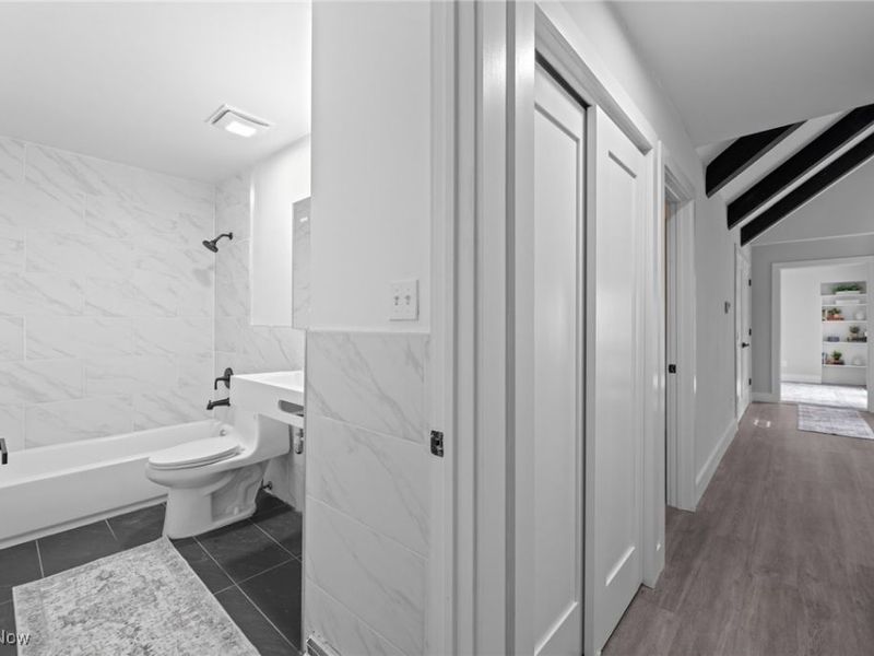 375 Big Bend Circle, Barberton, OH 44203 Photo 37