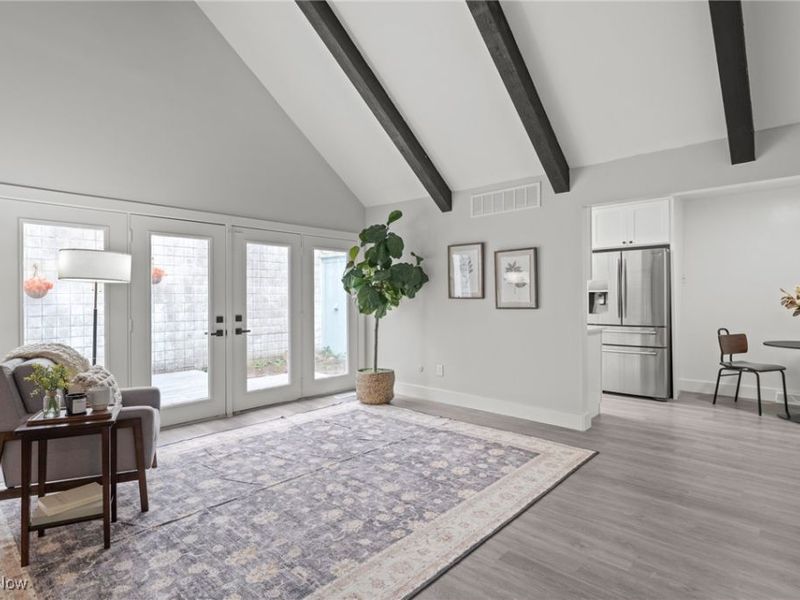 375 Big Bend Circle, Barberton, OH 44203 Photo 7