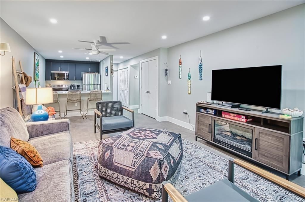 1610 Middle Gulf Dr, Unit A3, Sanibel, FL 33957 Photo