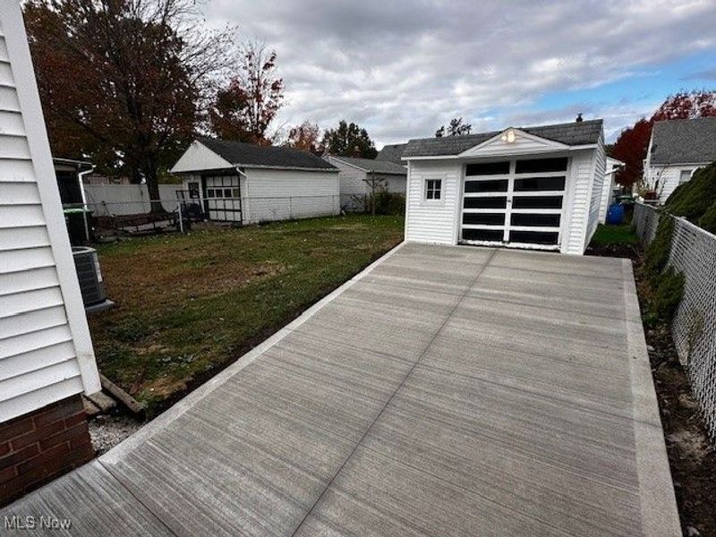 1648 Douglas Road, Wickliffe, OH 44092 Photo 3