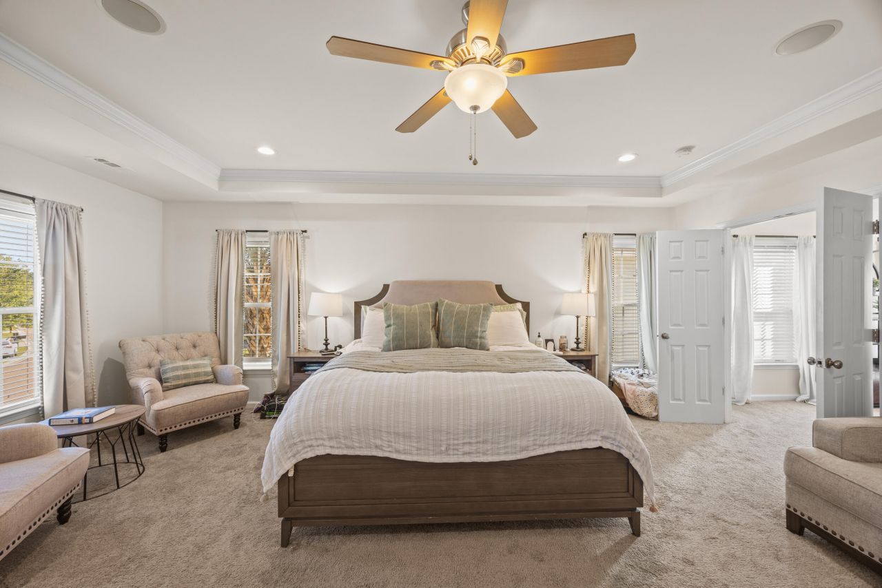 4008 Sanderson Lane Photo 13