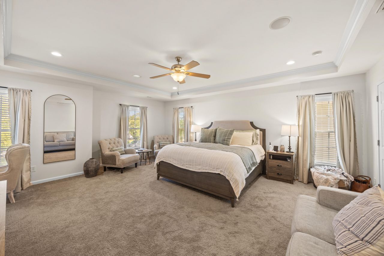 4008 Sanderson Lane Photo 3