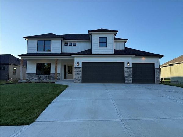 12740 NW Larkspur Lane, Platte City, MO 64079