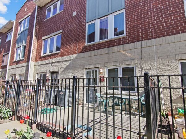 2415 W 32nd Place, Chicago, IL 60608