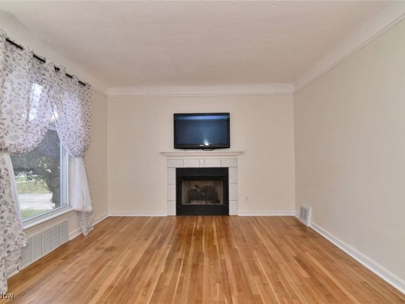 1575 Lander Road, Mayfield Heights, OH 44124 Photo 17