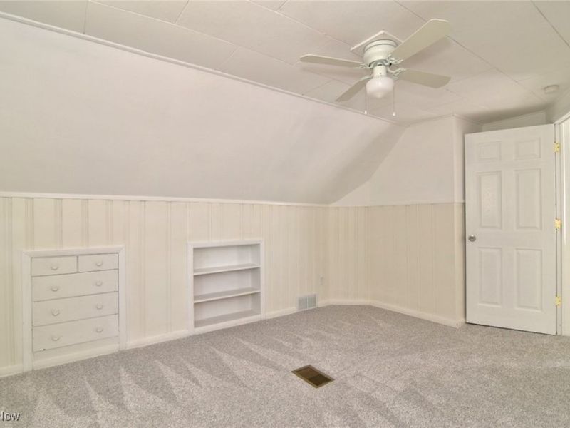 1575 Lander Road, Mayfield Heights, OH 44124 Photo 33