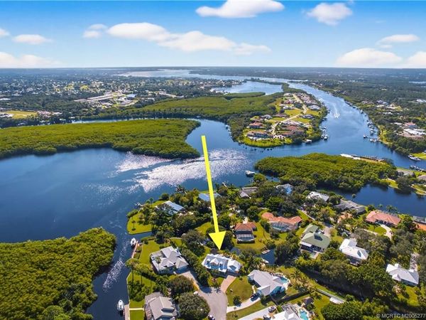 802 SE Portage Avenue, Port St Lucie, FL 34984