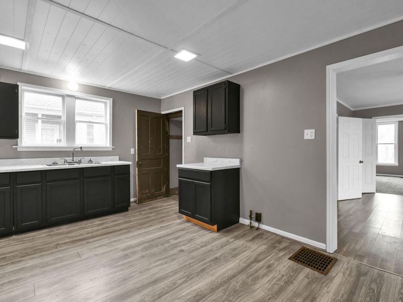 167 Essex Street, Newark, OH 43055 Photo 2