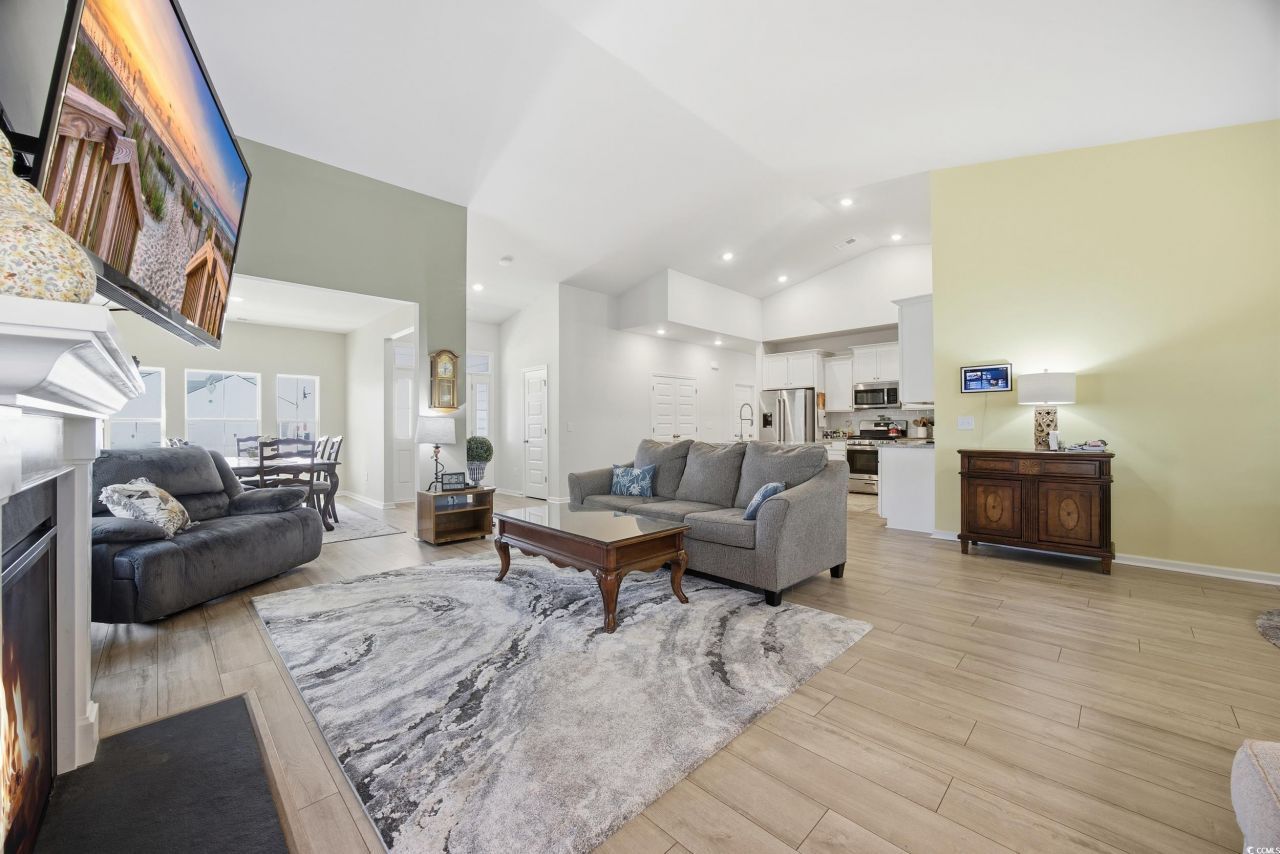 170 New Paradise Way Photo 10