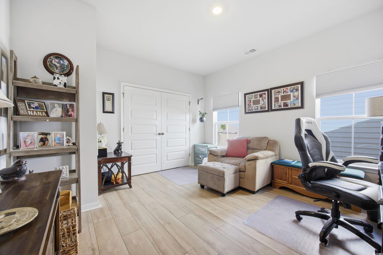 170 New Paradise Way Photo 15