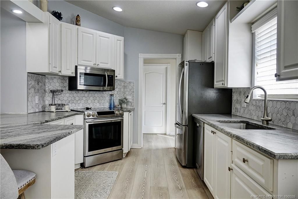 1592 SW Pineland Way, Palm City, FL 34990 Photo