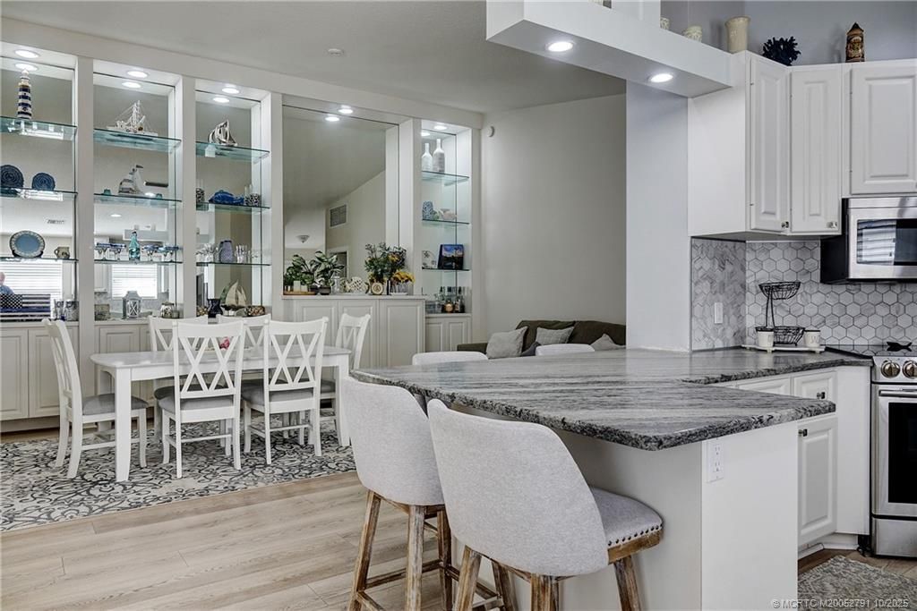 1592 SW Pineland Way, Palm City, FL 34990 Photo