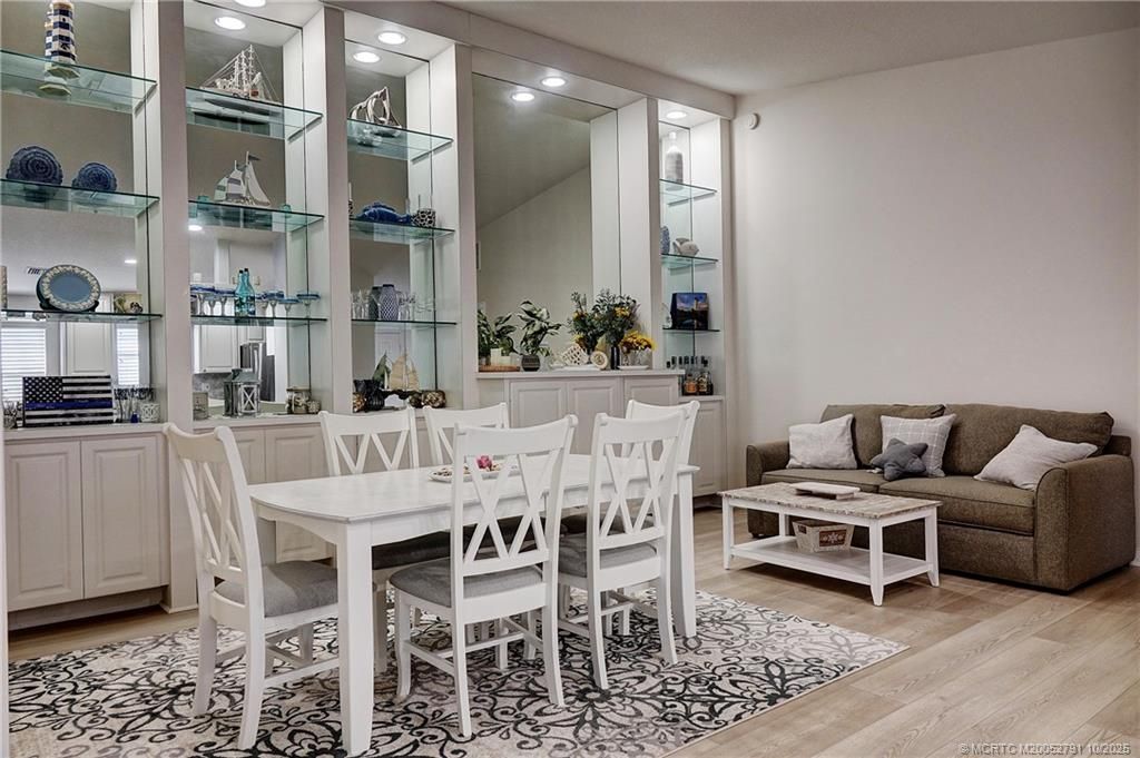 1592 SW Pineland Way, Palm City, FL 34990 Photo