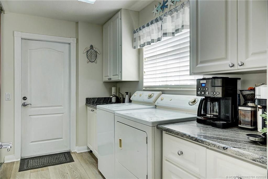 1592 SW Pineland Way, Palm City, FL 34990 Photo