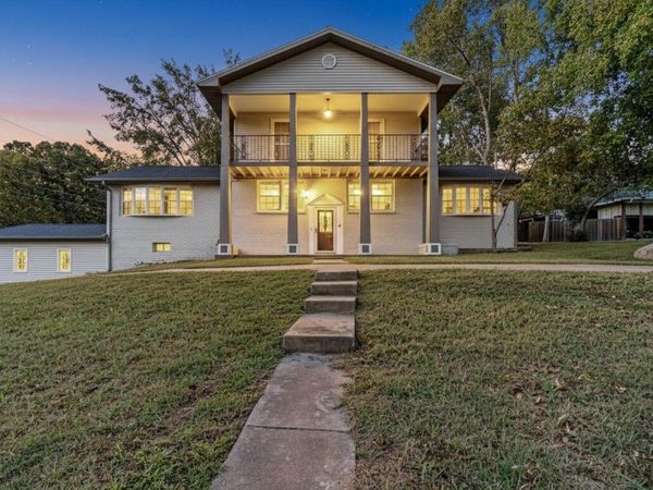 2829 W Ellison Drive, Springfield, MO 65810