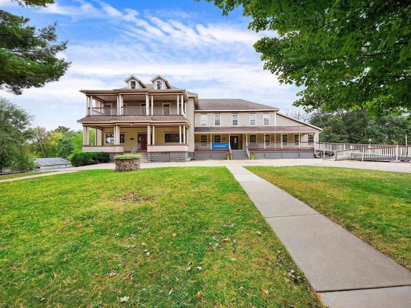 213 Main Street, Poynette, WI 53955