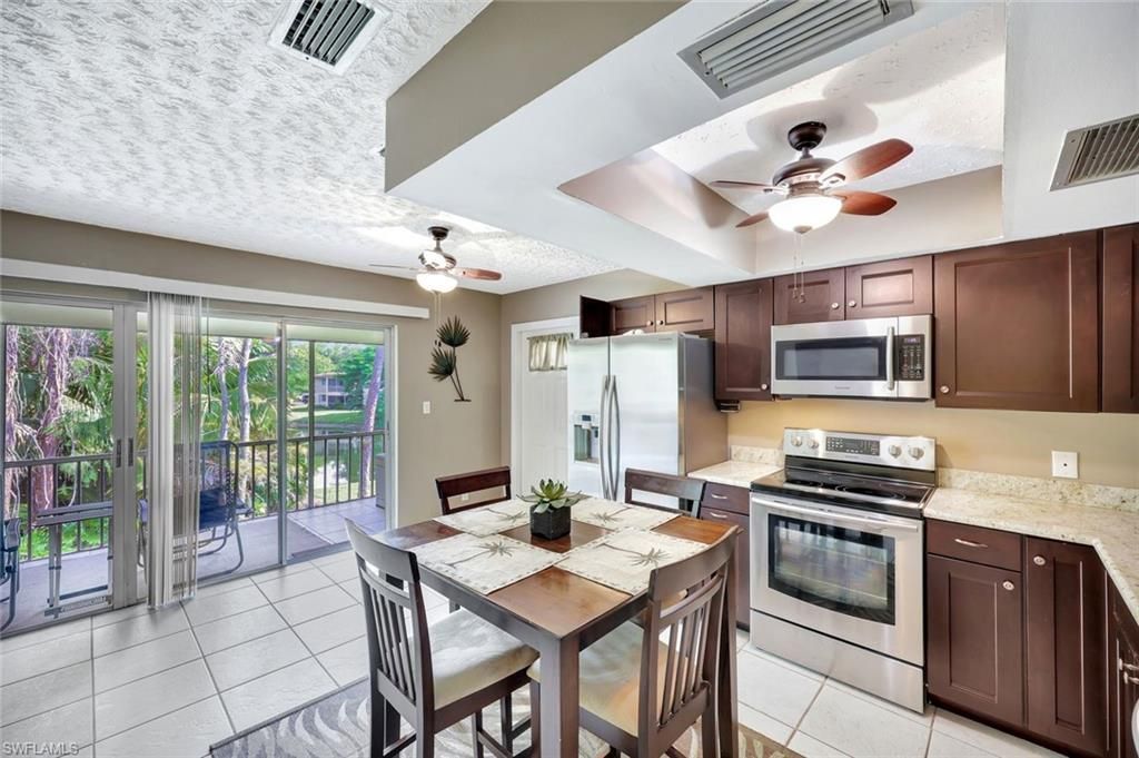 15 Bob O Link Ct, Unit 15B, Naples, FL 34105 Photo
