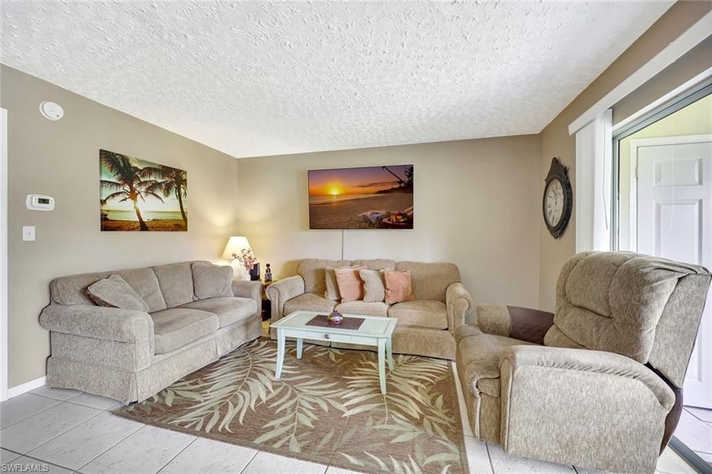 15 Bob O Link Ct, Unit 15B, Naples, FL 34105 Photo